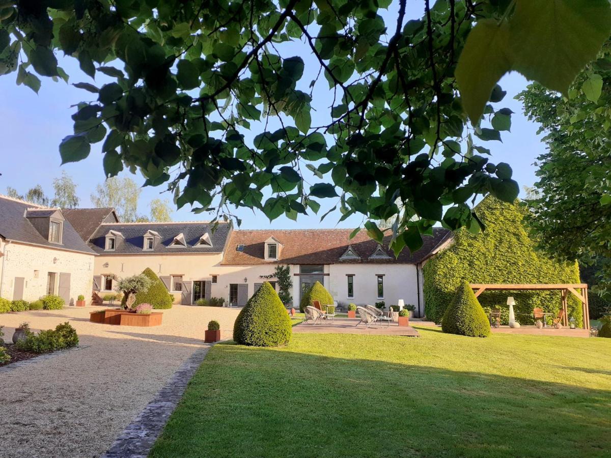 فندق Domaine De La Limetiere Neuvy-le-Roi المظهر الخارجي الصورة